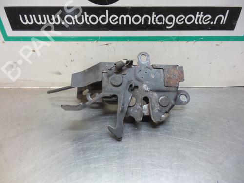 Hood lock LEXUS IS I (_E1_) 200 (GXE10) | BP19606939C133 
