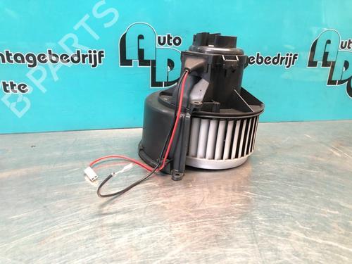 Used Heater blower motor OPEL ASTRA H Estate (A04) 1.6 (L35) (105 hp) 28299473
