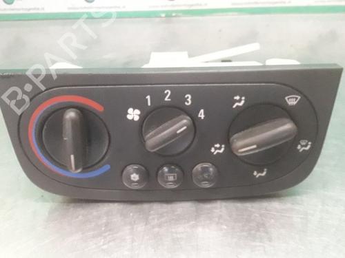 Used Climate control OPEL COMBO Box Body/MPV 1.3 CDTI 16V (75 hp) 19616601