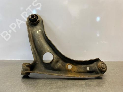 Used Right front suspension arm Right front suspension arm CITROËN C1 (PM_, PN_) 1.0 (68 hp) 34100025 34100025