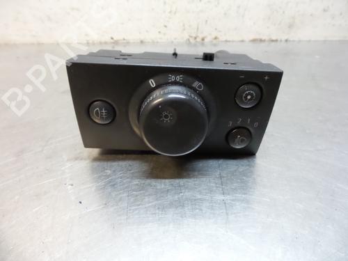 Used Headlight switch Headlight switch 19596864 19596864