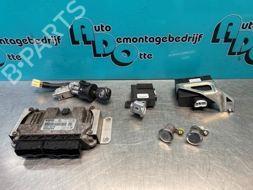 Used Switch TOYOTA AYGO (_B1_) 1.0 (KGB10_, KGB10R) (68 hp) 30794048