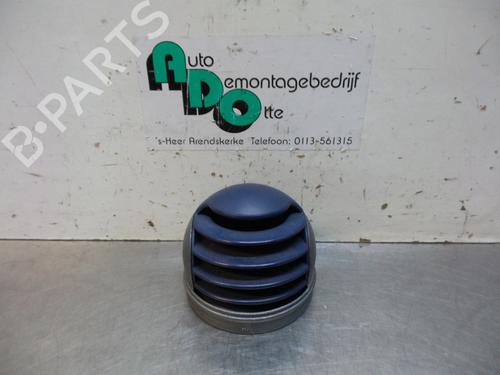 Used Air vent SMART CITY-COUPE (450) 0.6 (S1CLB1, 450.331, 450.336) (45 hp) 19602205