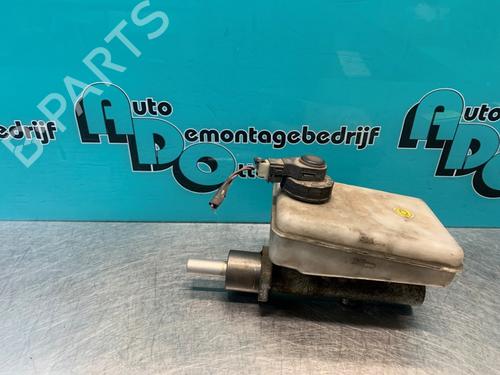 Used Brake master cylinder IVECO DAILY II Van 35-10 (15034111, 15034204, 15034211, 15034215, 15034217,... (103 hp) 19628778