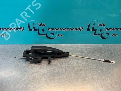 Used Front left exterior door handle BMW 1 (E87) 118 d (122 hp) 19628823