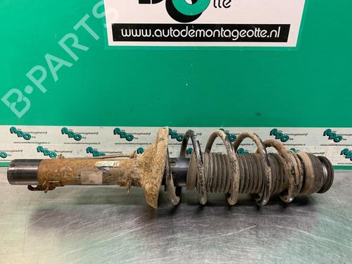 Used Right front shock absorber VW GOLF IV (1J1) 2.0 (115 hp) 22764046