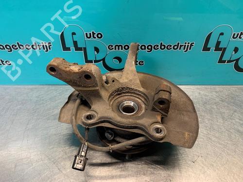 Used Right front steering knuckle MITSUBISHI OUTLANDER I (CU_W) 2.0 (CU2W) (136 hp) 19626241
