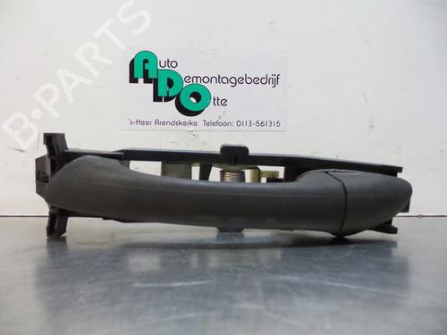 Used Rear left exterior door handle MERCEDES-BENZ C-CLASS (W203) C 200 Kompressor (203.045) (163 hp) 19598125