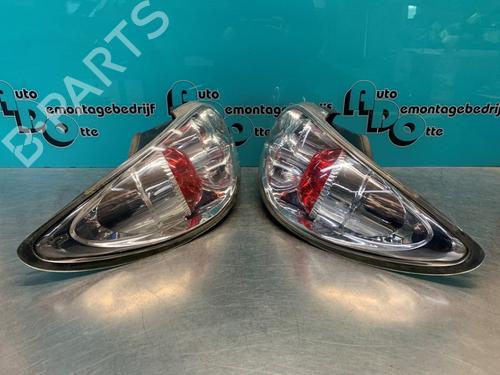 Right taillight PEUGEOT 206 CC (2D) 1.6 16V (2DNFUF, 2DNFUR) | BP19628762C35 