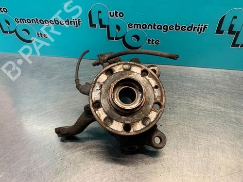 Right front steering knuckle VW CADDY III Box Body/MPV (2KA, 2KH, 2CA, 2CH) 1.9 TDI | BP19625086M26 