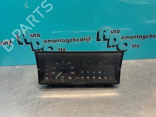 Used Instrument cluster PEUGEOT J5 Bus (280P) 2.5 D (73 hp) 28297839