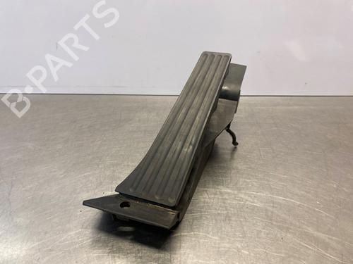 Gaspedaal BMW 3 (E90) 318 i (143 hp) 33115981