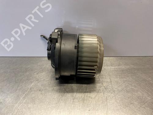 Używane Silniczek dmuchawy nagrzewnicy MITSUBISHI COLT VI (Z3_A, Z2_A) 1.3 (Z21A) (95 hp) 31088031
