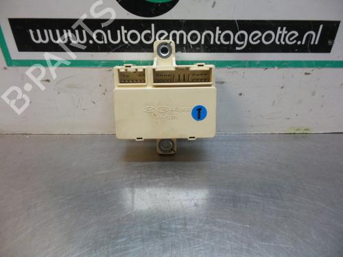 Used Electronic module KIA SPORTAGE II (JE_, KM_) 2.0 i 16V (141 hp) 19609479