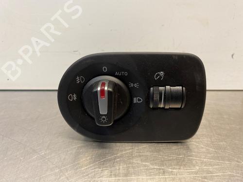 Used Headlight switch SEAT LEON (1P1) 1.4 TSI (125 hp) 29909840