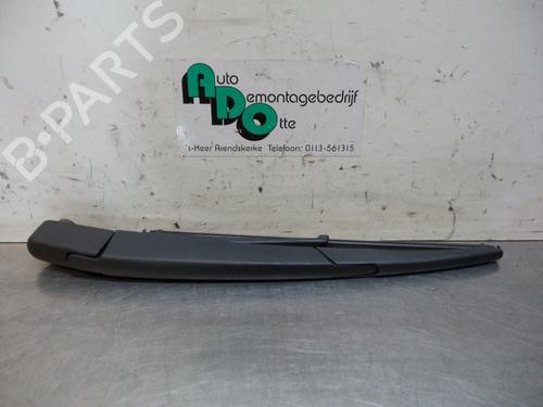 Used Rear windshield wiper arm DACIA LOGAN MCV II 1.5 dCi (90 hp) 19599261