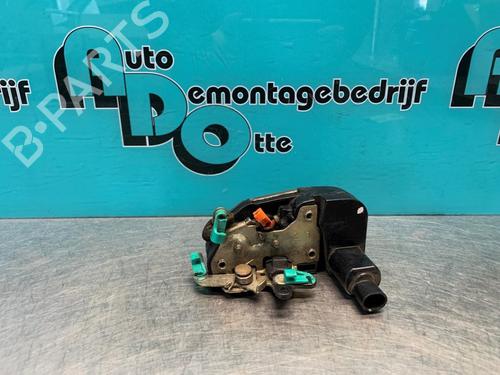 Used Front left lock JEEP GRAND CHEROKEE I (ZJ, ZG) 5.2 i 4x4 (ZJ) (215 hp) 19585688