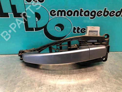 Used Rear left exterior door handle OPEL ZAFIRA / ZAFIRA FAMILY B (A05) 2.2 (M75) (150 hp) 28298782