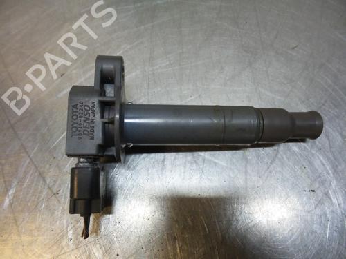 Used Ignition coil TOYOTA YARIS (_P1_) 1.0 (SCP10_, SCP10R) (68 hp) 19609995
