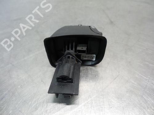 Steering wheel controls FORD FIESTA V (JH_, JD_) 1.4 TDCi | BP19594274E15 
