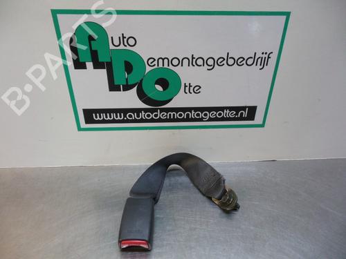 Used Seat buckle TOYOTA COROLLA Verso (_E12_) 2.0 D-4D (CDE120_, CDE120R) (90 hp) 19605371