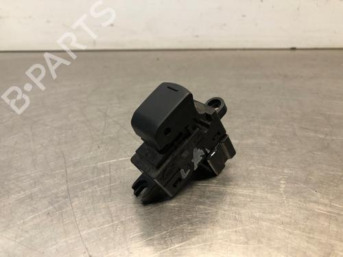 Used Switch NISSAN QASHQAI I (J10, NJ10) 2.0 All-wheel Drive (139 hp) 30623578