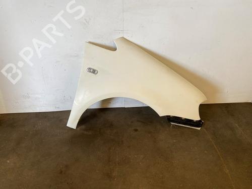 Używane Błotnik przedni prawy Błotnik przedni prawy VW CADDY III Box Body/MPV (2KA, 2KH, 2CA, 2CH) 2.0 SDI (70 hp) 36883517 36883517