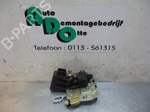 Used Front right lock BMW 3 Compact (E36) 318 ti (140 hp) 19597044