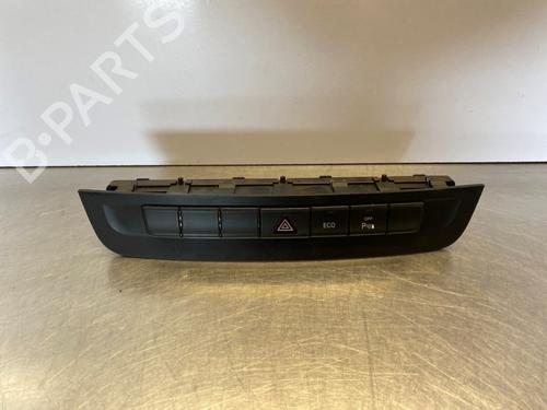 warning-switch-mercedes-benz-a-class-w176-2012-2013-2014-2015-2016-2017-2018-39065718 main image