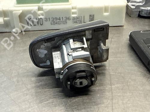 Switch VOLVO V40 Hatchback (525) D2 | BP28807375I30