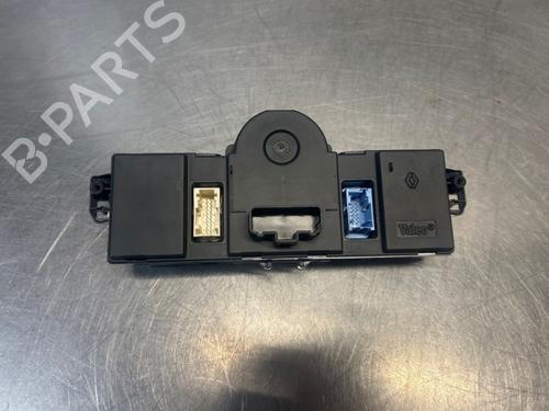 Climate control RENAULT CLIO III (BR0/1, CR0/1) 1.4 16V | BP28300089I5 