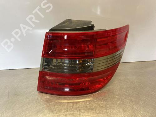 Used Right taillight Right taillight MERCEDES-BENZ B-CLASS Sports Tourer (W245) B 200 TURBO (245.234) (193 hp) 40516956 40516956