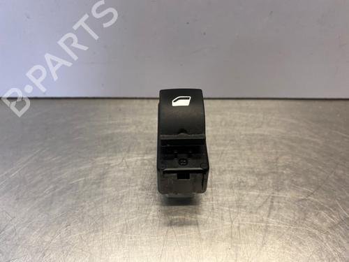 Used Switch Switch PEUGEOT 208 I (CA_, CC_) 1.0 VTi (68 hp) 36048607 36048607