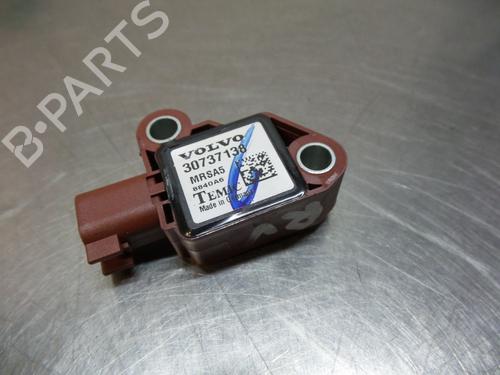 Used Electronic module VOLVO S40 II (544) 1.6 D (110 hp) 19599518