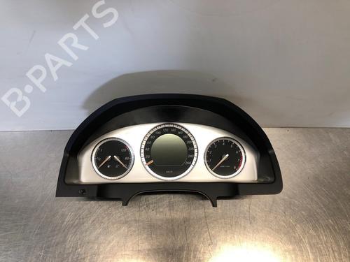 Used Instrument cluster MERCEDES-BENZ C-CLASS (W204) C 200 Kompressor (204.041) (184 hp) 28300651