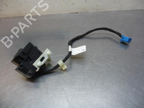 Switch MERCEDES-BENZ C-CLASS Coupe (CL203) C 180 Kompressor (203.746) | BP19607316I30 