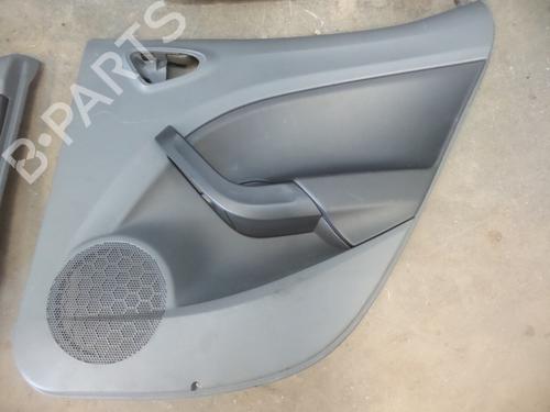 Used Rear right panel Rear right panel 19608546 19608546