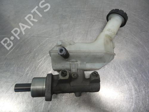 Used Brake master cylinder NISSAN MICRA III (K12) 1.2 16V (80 hp) 19593586