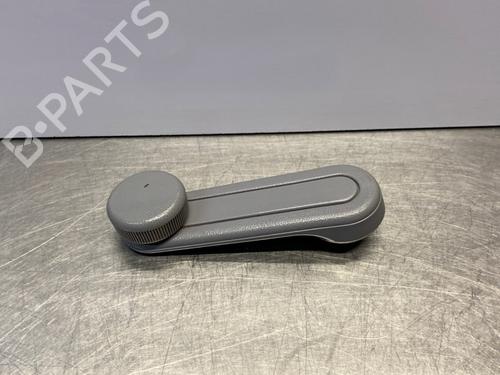 Puxador interior TOYOTA STARLET (_P9_) 1.3 (EP91_, EP91R) (75 hp) 31123871