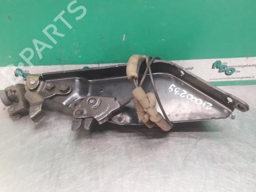 Used Hinge/Door check strap MAZDA 5 (CR) 2.0 (CREW) (146 hp) 19615944