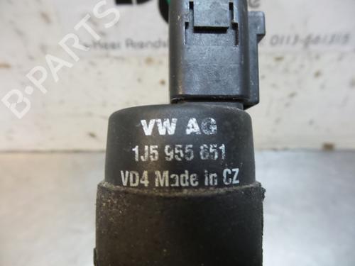 Washer pump AUDI A6 C6 (4F2) 3.2 FSI quattro | BP19603765E24 