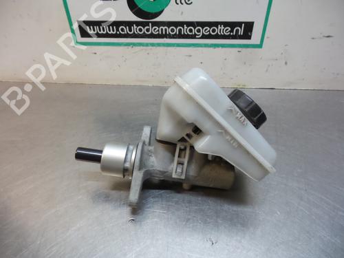 Used Brake master cylinder OPEL CORSA C (X01) 1.8 (F08, F68) (125 hp) 19609548