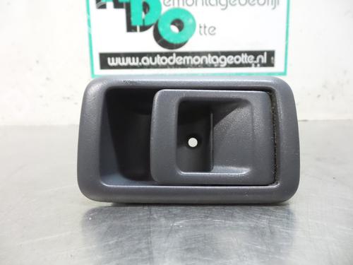 Used Exterior handle TOYOTA STARLET (_P9_) 1.3 (EP91_, EP91R) (75 hp) 19613124