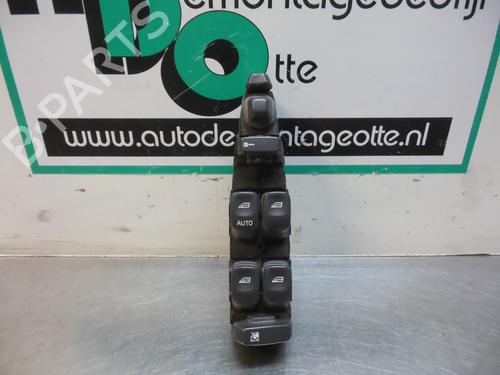 Used Switch VOLVO V40 Estate (645) 1.8 (122 hp) 19607009