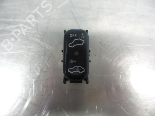 Used Switch Switch MERCEDES-BENZ E-CLASS (W210) E 300 Turbo-D (210.025) (177 hp) 19589577 19589577