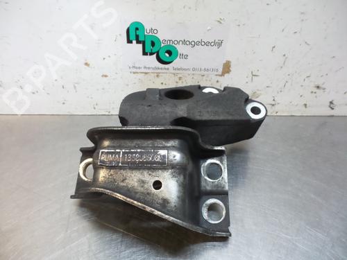 Used Gearbox mount Gearbox mount 19604818 19604818
