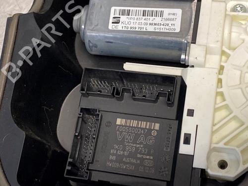 Rudehejsemekanisme ventre foran SEAT LEON (1P1) 1.4 TSI | BP29909831C22