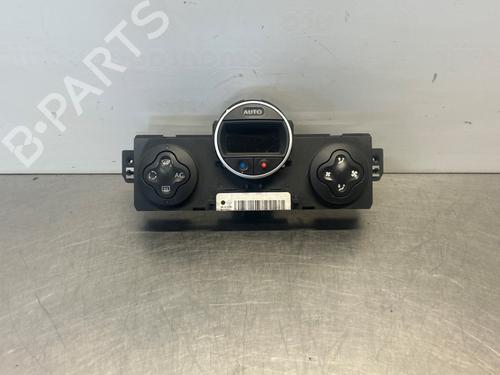 Used Climate control RENAULT CLIO III (BR0/1, CR0/1) 1.4 16V (98 hp) 28300089