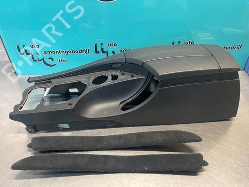 Used Middle console Middle console 20719619 20719619