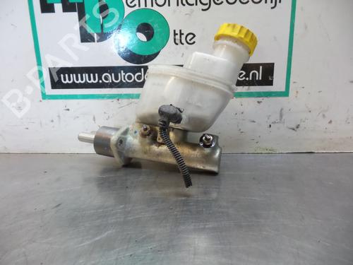 Used Brake master cylinder FIAT PANDA (169_) 1.1 (169.AXA1A) (54 hp) 19610095